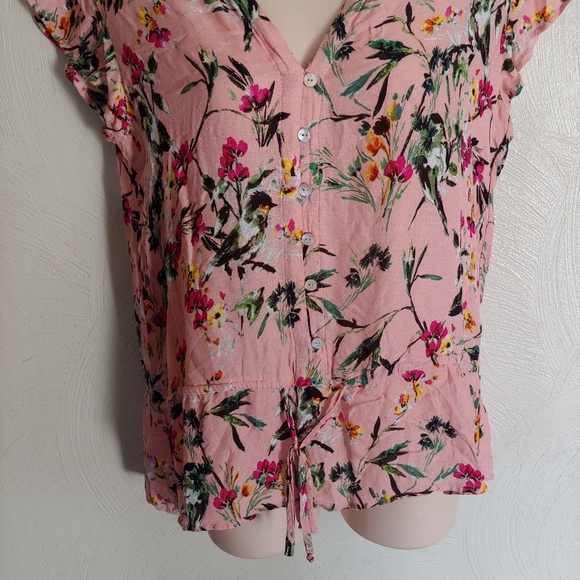 DR2 Henley Pink Floral Button Down Short Sleeve Blouse Top Size Women's Small - Picture 4 of 10